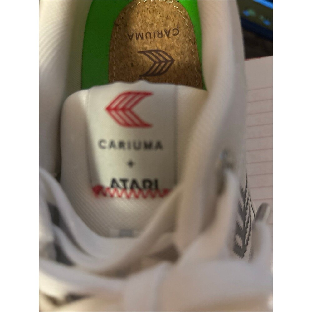 Cariuma x Atari White Low Top Sneakers – size 9 Men Brand New Without Tags